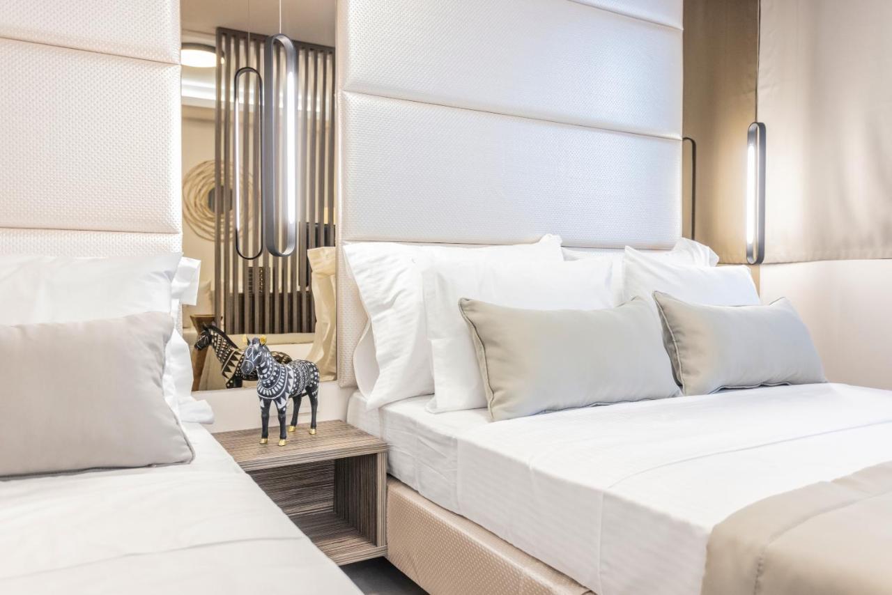 Evitel Luxury Living Aparthotel Ханиоти Екстериор снимка