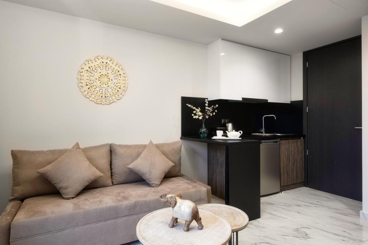 Evitel Luxury Living Aparthotel Ханиоти Екстериор снимка
