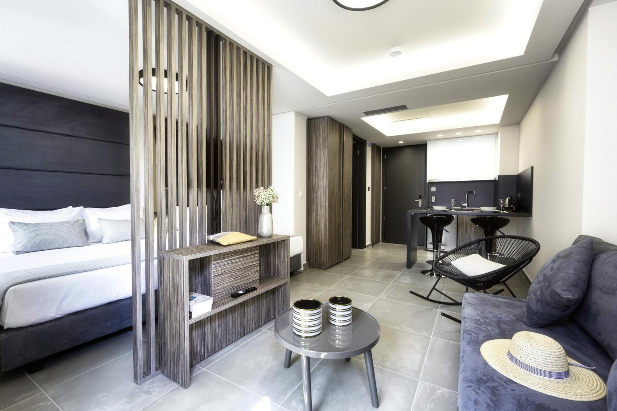 Evitel Luxury Living Aparthotel Ханиоти Екстериор снимка