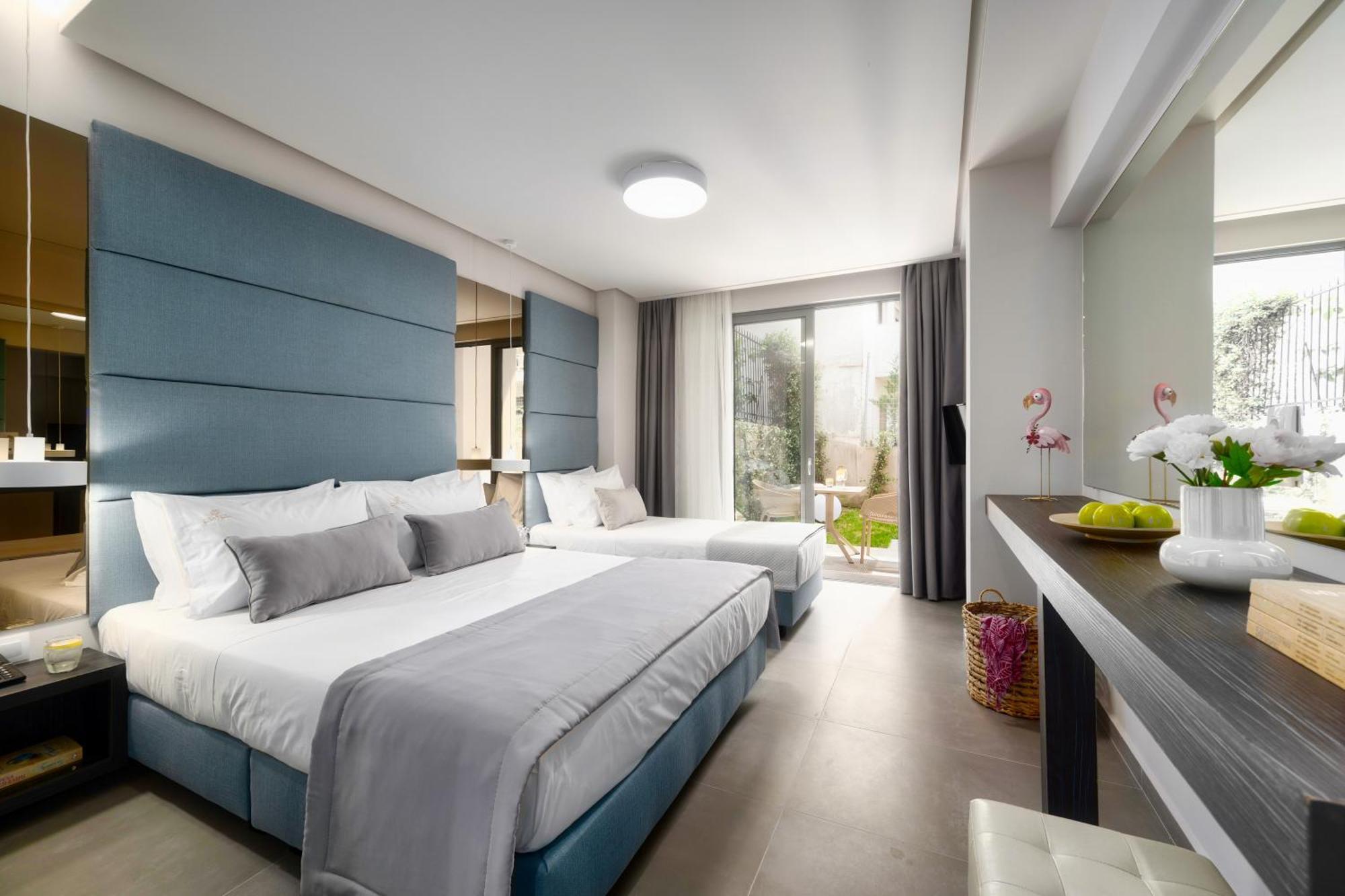 Evitel Luxury Living Aparthotel Ханиоти Екстериор снимка